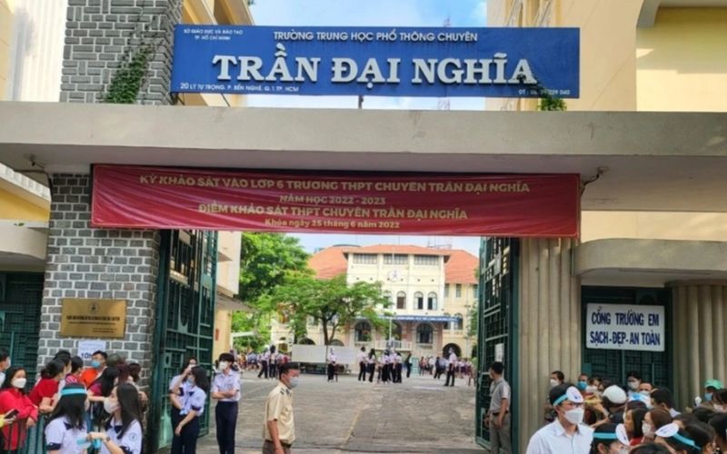 trường trần đại nghĩa
