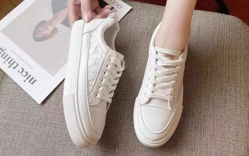 tại sao nên nhập giày quảng châu