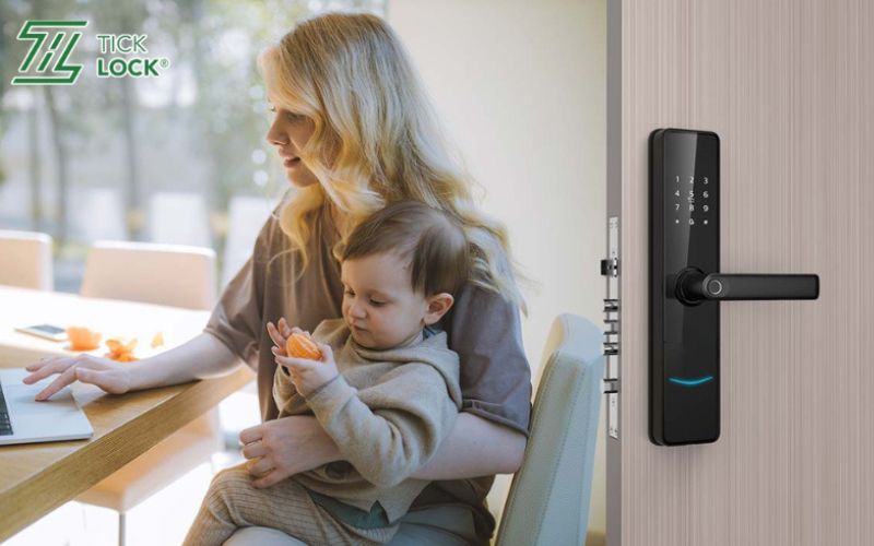 Lưu ý khi lắp đặt khóa vân tay cho phòng trẻ em 